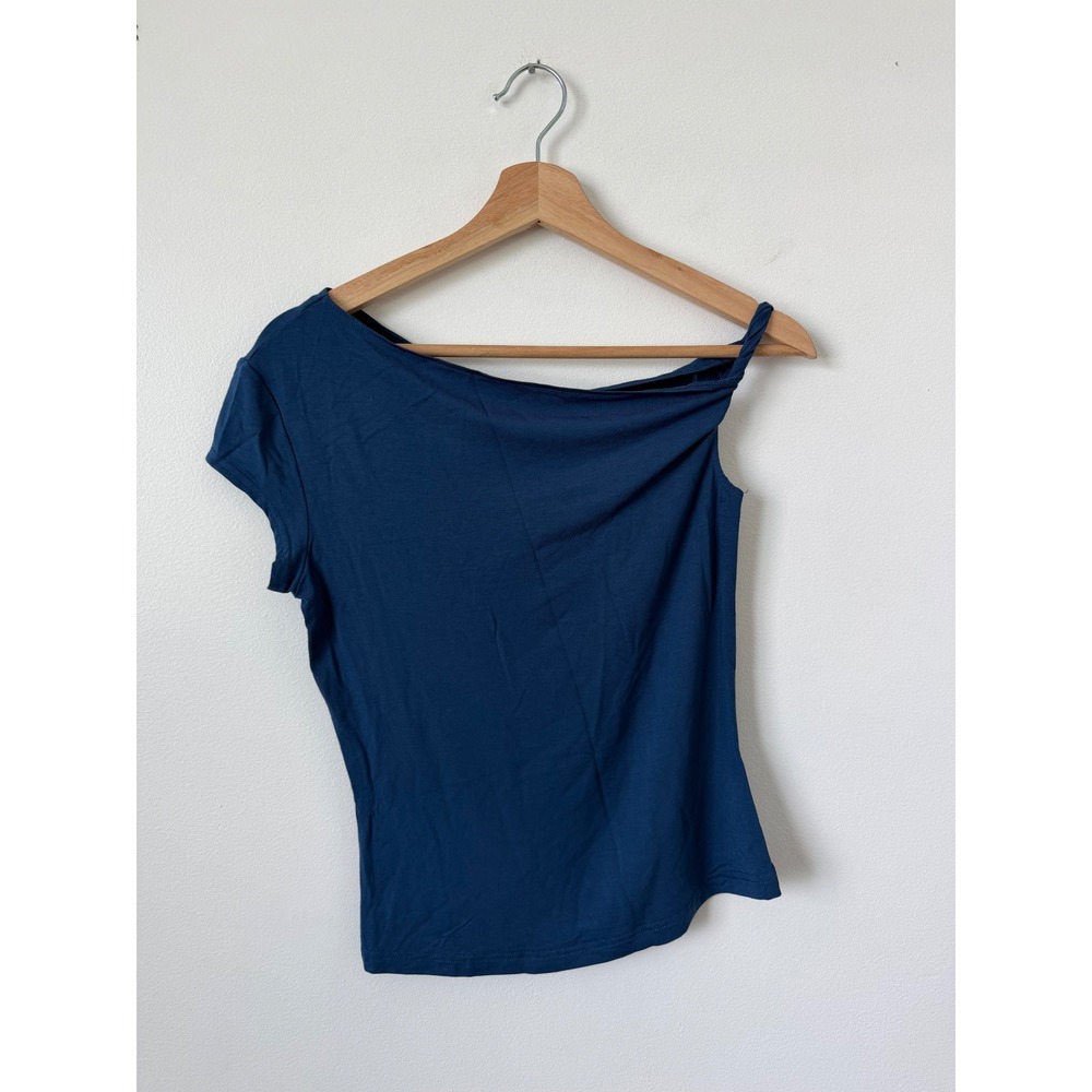 Garage Asymmetric Twisted Short Sleeve Top – Midnight Blue – Size Medium – NWT - Picture 2 of 4